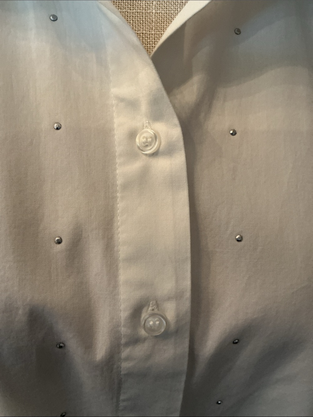 Vero Moda -Sz S-Classic White Women’s Button-Down Shirt with Subtle Stud Detail - Picture 4 of 12